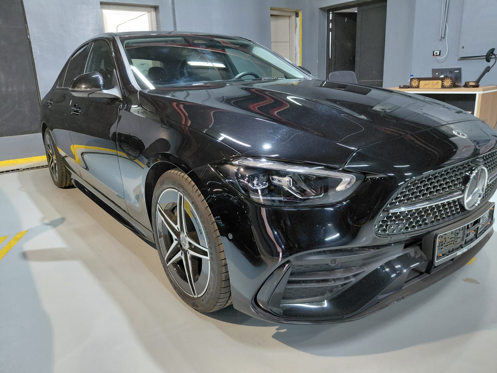 Mercedes C180 AMG 2025