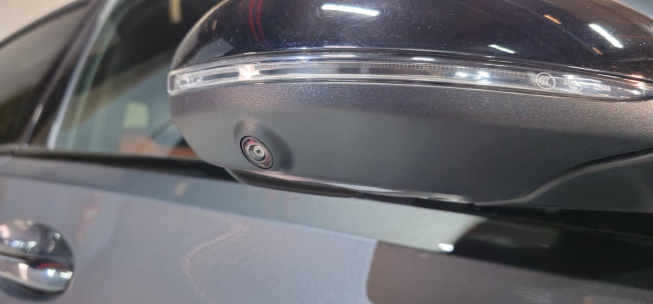 Mercedes C200 Premium Plus 2024